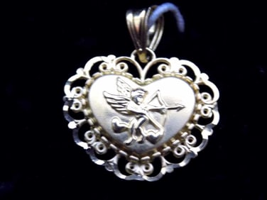 MICHAEL ANTHONY 14K GUARDIAN ANGEL HEART PENDANT