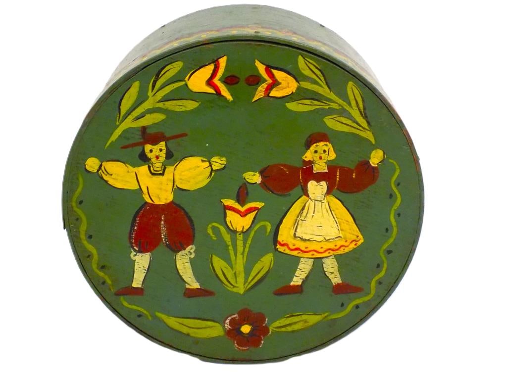 19TH CENTURY PENNSYLVANIA FOLK ART PANTRY BOX: 19th Century Pennsylvania Dutch Folk Art Pantry Box. Whimsical Painting of a Boy and Girl Surrounded By Tulips, Flowers and Fancy Decoration. Old Green, Red and Yellow Paint on Pine Wood. Diameter 6 3