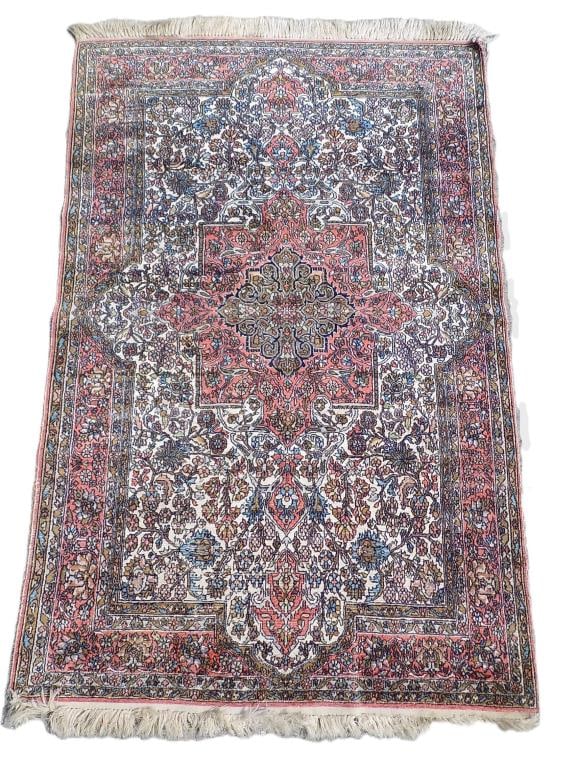 PERSIAN SILK KERMAN AREA RUG 47" x 48" (1 of 7)