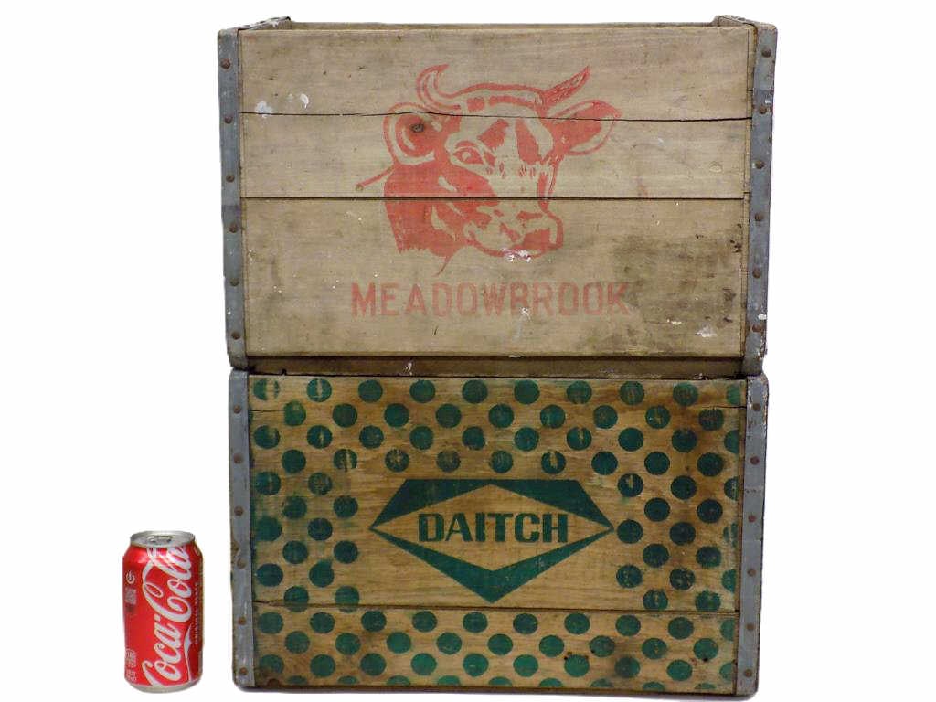 ADVERTISING CRATES MEADOWBROOK FARMS DAITCH NYC (1 of 5)