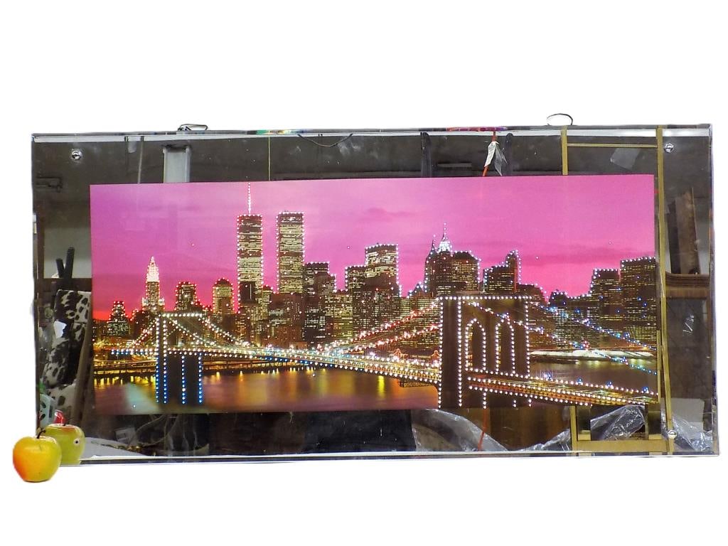 MIDCENTURY MODERN NEW YORK CITY LED MIRRORED LIGHT: Midcentury Modern New York City LED Light with Mirror Border. Showing The Brooklyn Bridge and Twin Towers. Height 19" x 3" x 39.50" 14 lbs