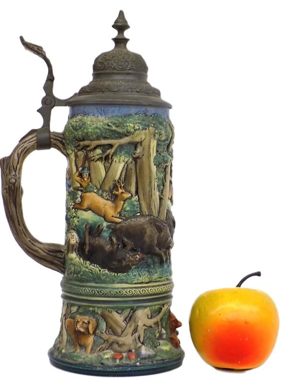 ANTIQUE GERMAN HUNTING SCENE BEER STEIN (1 of 8)