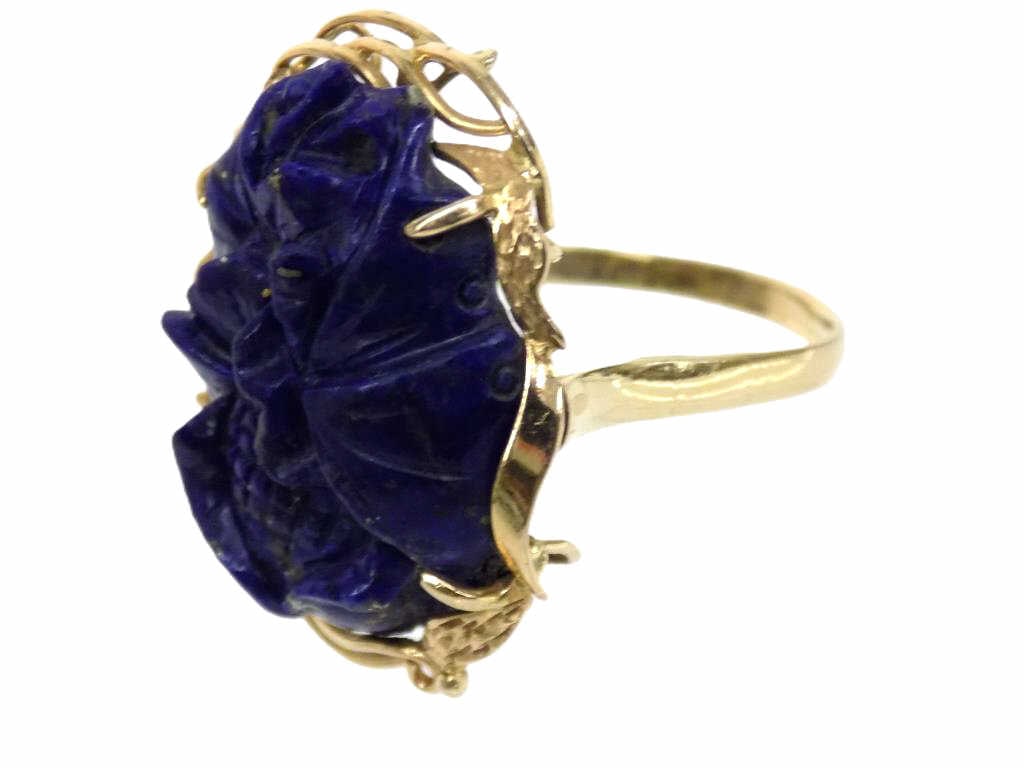 GORGEOUS 14K GOLD LAPIS LAZULI LOTUS RING: Gorgeous Solid 14k Yellow Gold Ring. Finely Carved Blue Lapis Lazuli Lotus Gemstone. Marked KC & Illegible Mark Size 10