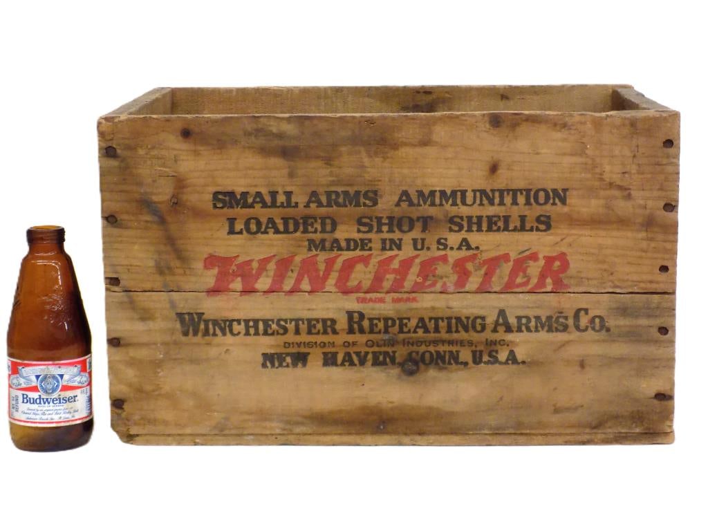 WINCHESTER AMMUNITION ADVERTISING CRATE (1 of 2)