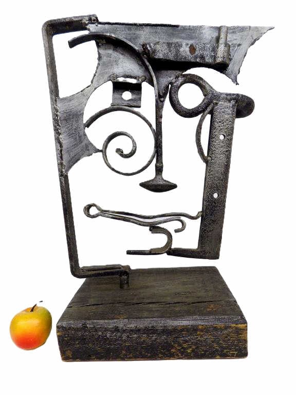 GILBERT VALENTIN ABSTRACT FACE STEEL SCULPTURE (1 of 4)