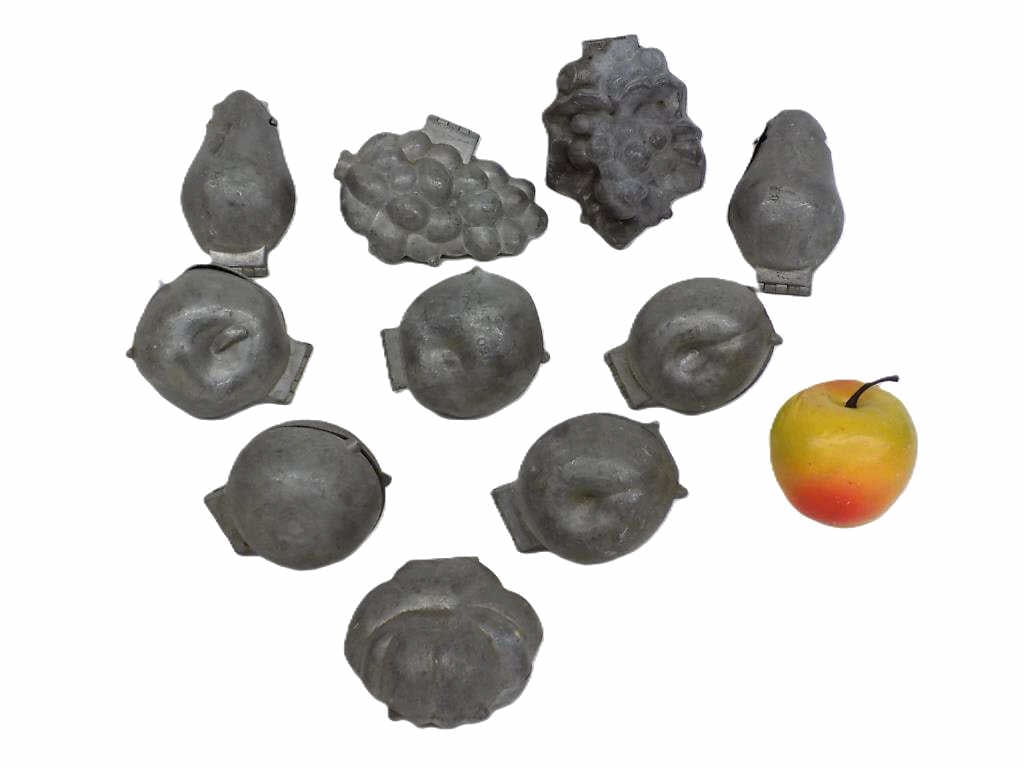 VINTAGE GROUP FRUIT FORM LEAD CHOCOLATE MOLDS (1 of 2)