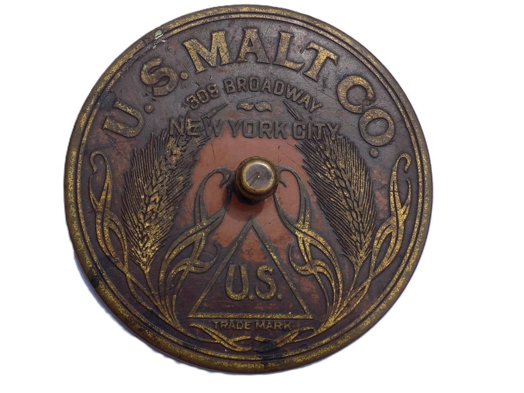 ANTIQUE U.S. MALT CO NYC BRONZE ADVERTISING WEIGHT: Rare Early 1900's Pre Prohibition Bronze Advertising Store Counter Paperweight. Embossed & Engraved By The Electro Chemical Engraving Co. Brooklyn New York. Reads: U.S. Malt Co 308 Broadway New York C