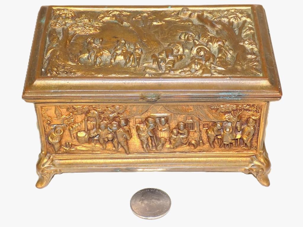 JENNINGS BROS EUROPEAN BRONZED TREASURE BOX (1 of 8)