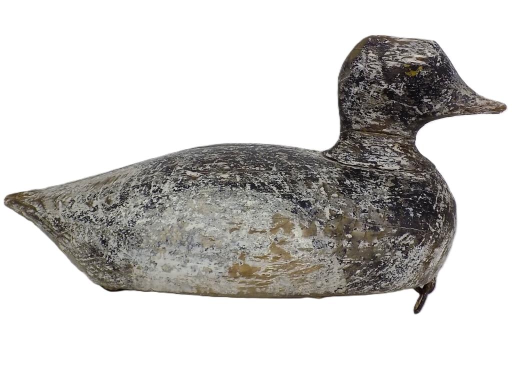 PRIMITIVE FOLK ART WOODEN DUCK DECOY UPSTATE NY (1 of 5)