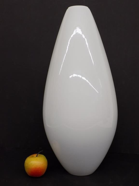 MIDCENTURY MODERNIST OVOID PORCELAIN VASE 20" TALL (1 of 2)