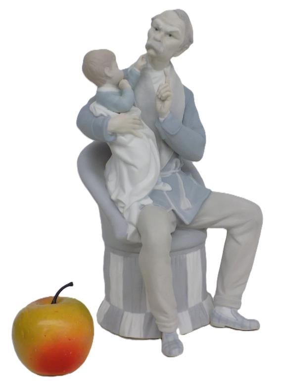 BIG LLADRO GRANDFATHER WITH BABY PORCELAIN FIGURE: Big Lladro Porcelain Figurine Statue. Entitled El Abuelo / Grandfather with Baby. Matte Finish. Signed Base. Made in Spain. Height 11.50" x Width 6.5" x Length 6" 3 lbs