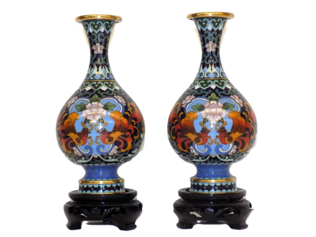GREAT CHINESE CLOISSONE ROOSTER BLOSSOMS VASES (1 of 4)
