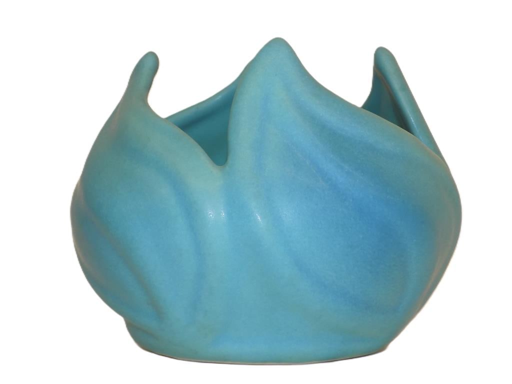 EARLY VAN BRIGGLE FLOWER PETAL FORM POTTERY BOWL: Early Van Briggle Flower Petal Form Pottery Bowl. Turquoise Blue Matte Glaze. AA insignia Artus / Anna Van Briggle Colorado Springs Signed Base. Height 5" x Width 6" x Length 6" 2 lbs