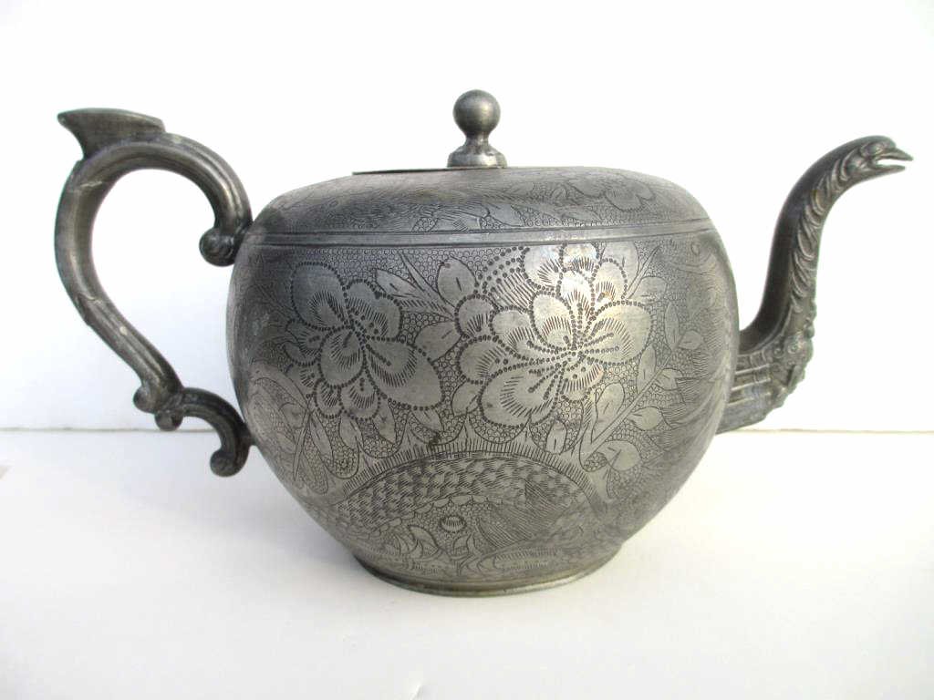 CHINESE SWATOW PEWTER DRAGON TEAPOT