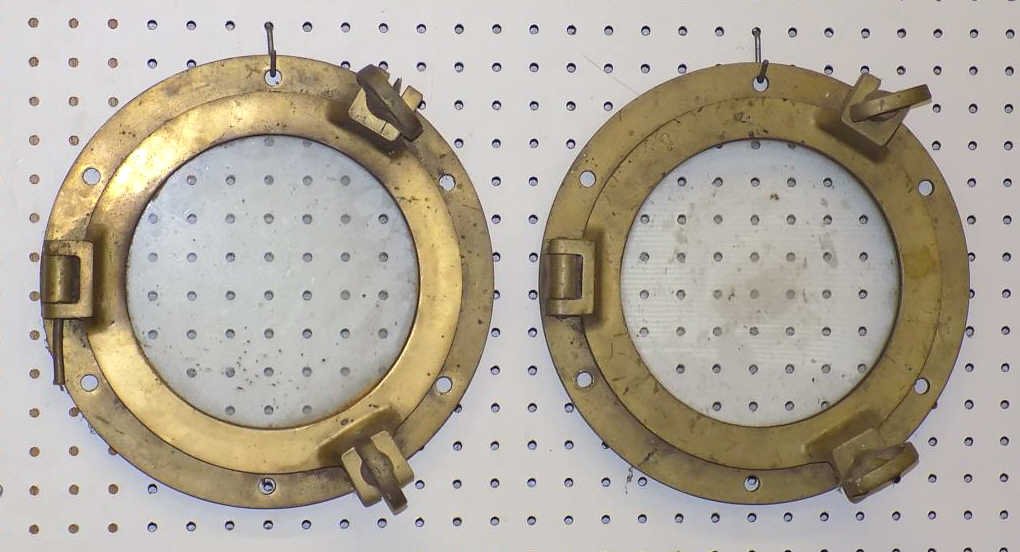 BRONZE PAIR NAUTICAL SHIP PORTHOLES Pair Antique bronze (1 of 3)