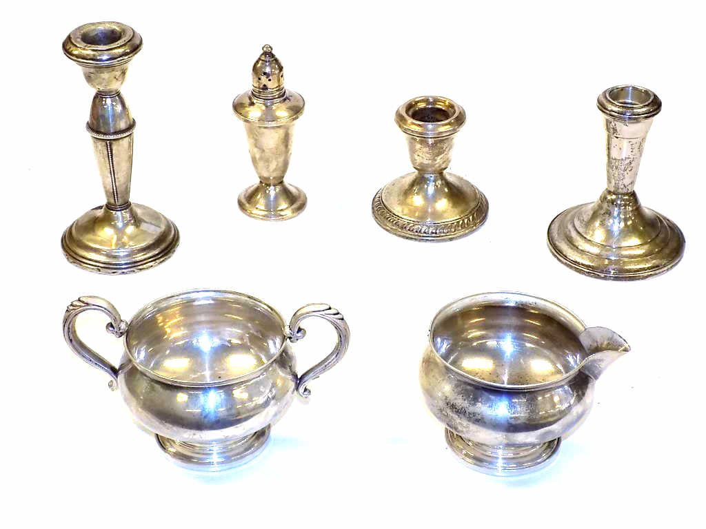 ASSORTED STERLING SILVER LOT Assorted weighted Sterling (1 of 5)