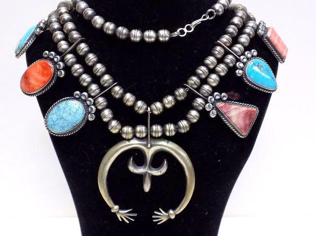 HARRY MORGAN NAVAJO SILVER SQUASH BLOSSOM NECKLACE (1 of 8)