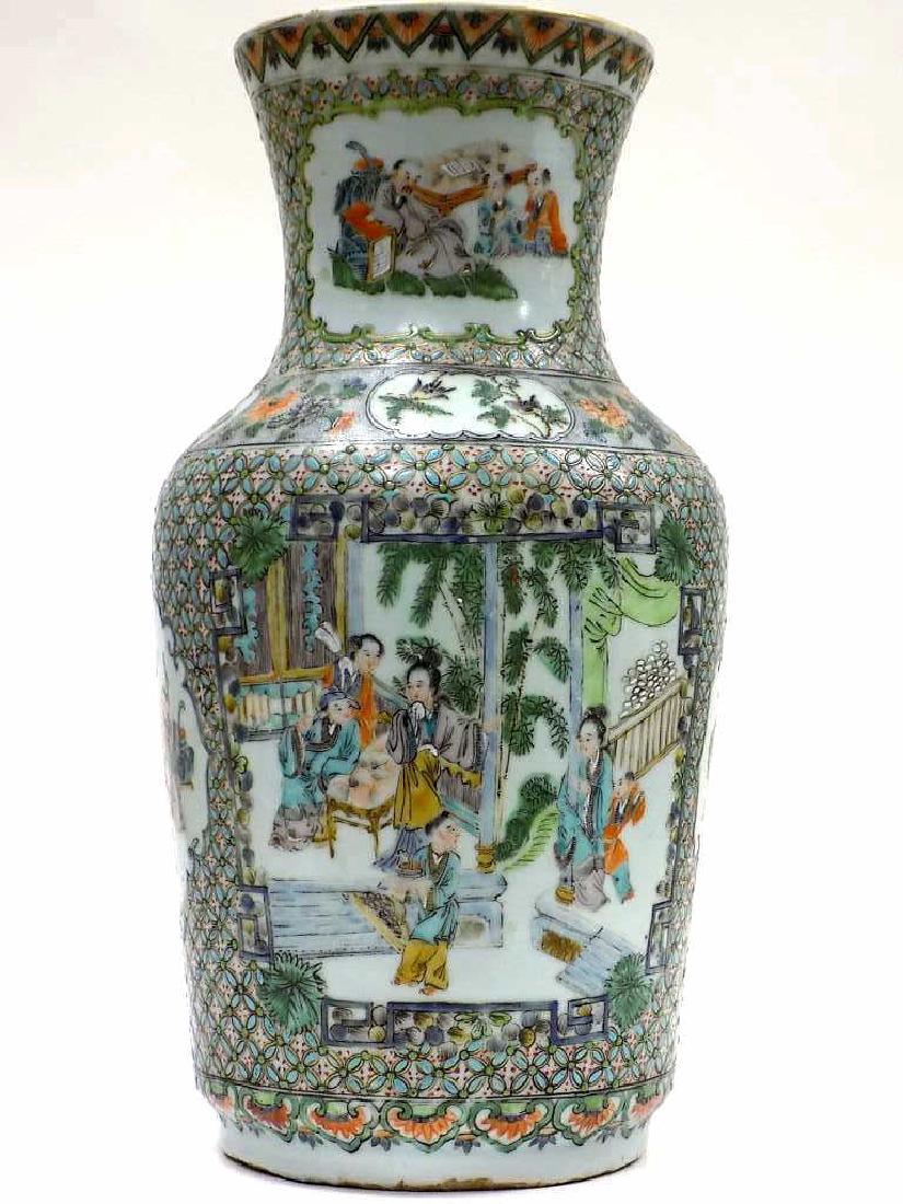 CHINESE CHI'NG QING FAMILLE VERTE MEDALLION VASE 19th (1 of 10)