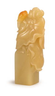 A Carved Soapstone "Lotus" Seal: Height:8.8 cm