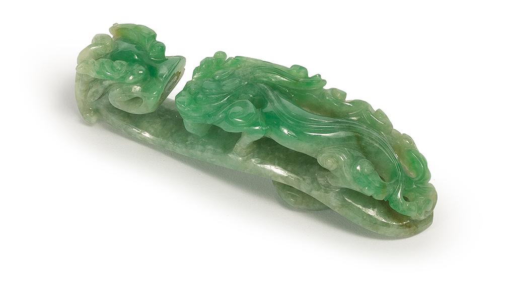 A JADEITE BELT HOOK, QING DYNASTY (1 of 7)