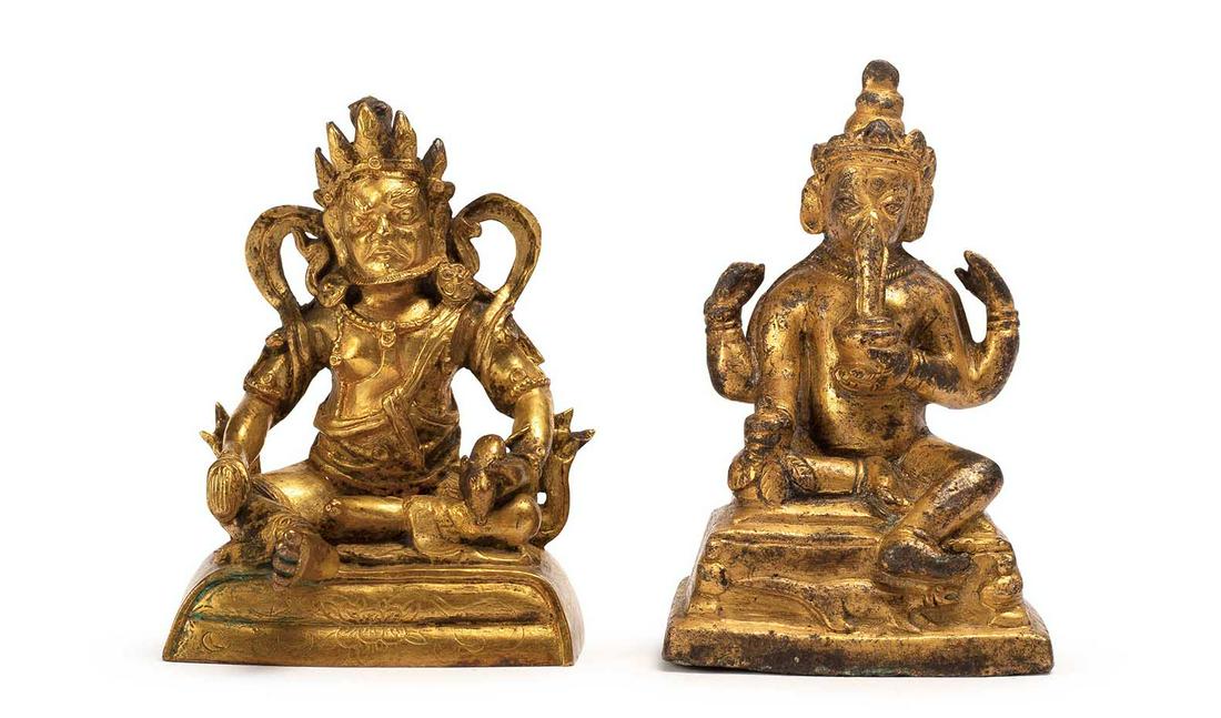 A PAIR OF GILT-SPLASHED BUDDHA, QING DYNASTY (1 of 9)