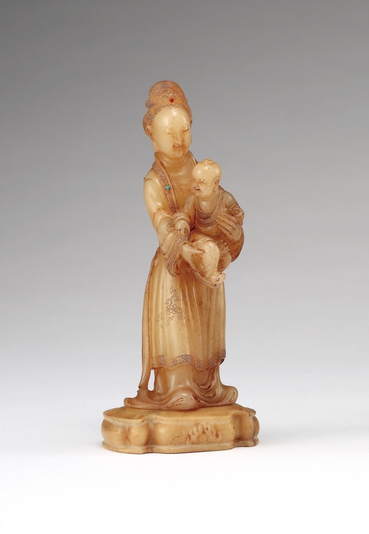 A Soapstone Figure of Guanyin: Qing Dynasty H: 12.8 cm < Welcome to contact us for more detail.
