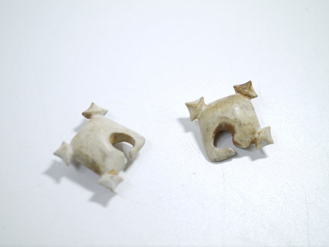 A Carved Jade Ornament (1 of 3)