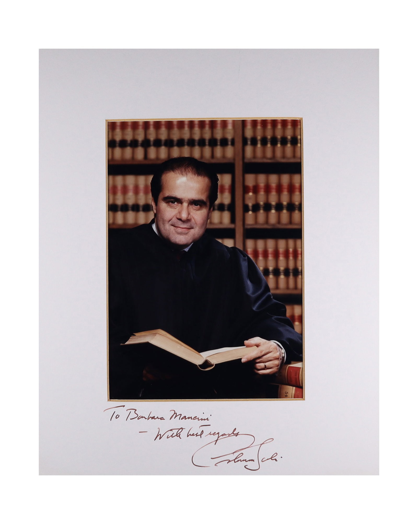 ANTONIN SCALIA SIGNED AND INSCRIBED PORTRAIT PHOTOGRAPH IN JUDICIAL ROBES INSCRIBED TO BARBARA (1 of 1)