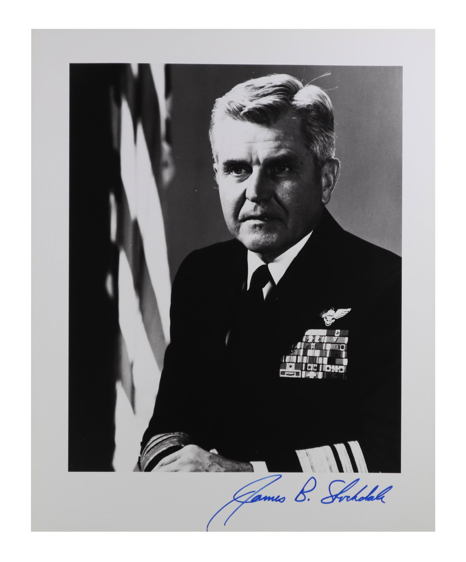 JAMES B. STOCKDALE SIGNED PORTRAIT PHOTOGRAPH IN NAVAL UNIFORM MEDAL OF HONOR RECIPIENT AND 1992: James Stockdale earned the Medal of Honor for his important leadership and resistance as the senior American prisoner of war in North Vietnam, enduring more than seven years of captivity at the Hanoi 