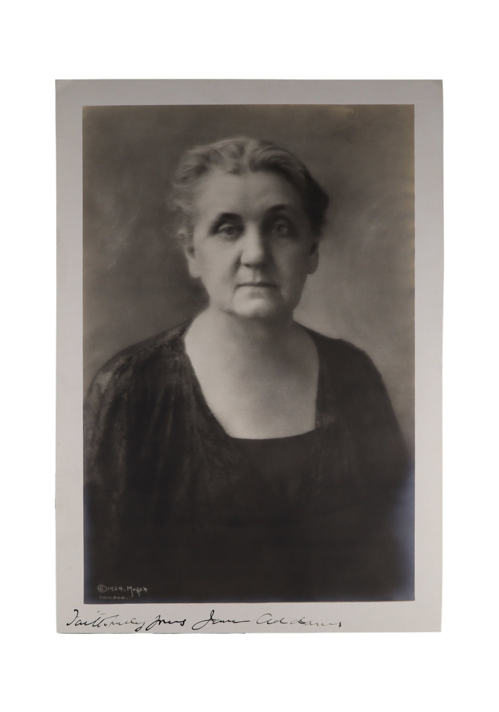 Jane Addams Signed Moffett Studio Portrait Photograph, 1924, with Hull House Typed Letter Signed (1 of 2)