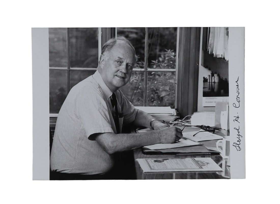 Lloyd Conover Signed Photograph Inventor of Tetracycline (1 of 1)