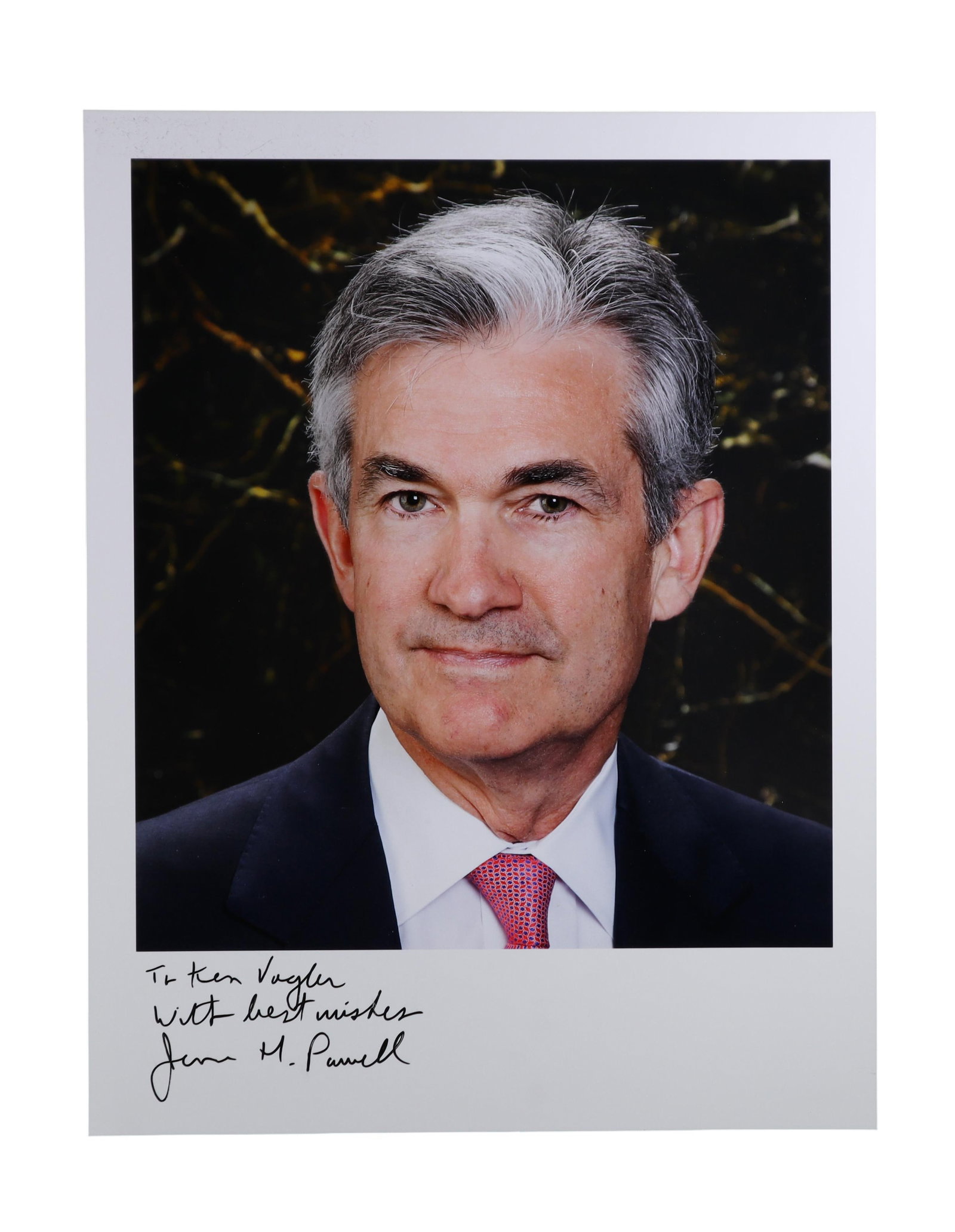 JEROME H. POWELL SIGNED INSCRIBED COLOR PORTRAIT PHOTOGRAPH CHAIRMAN OF THE FEDERAL RESERVE Jerome: As the most powerful economic policy maker in the United States, the Fed Chairman occupies a position of global significance, and signed are not commonly encountered in the collector market. The is a 