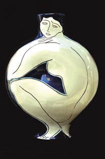 Pierre BONCOMPAIN (né en 1938) Vase en céramique.: Pierre BONCOMPAIN (né en 1938) Vase en céramique. Edition Sassi Milici. Numéroté 6/25, signature et cachet au dessous. H : 46,5 cm