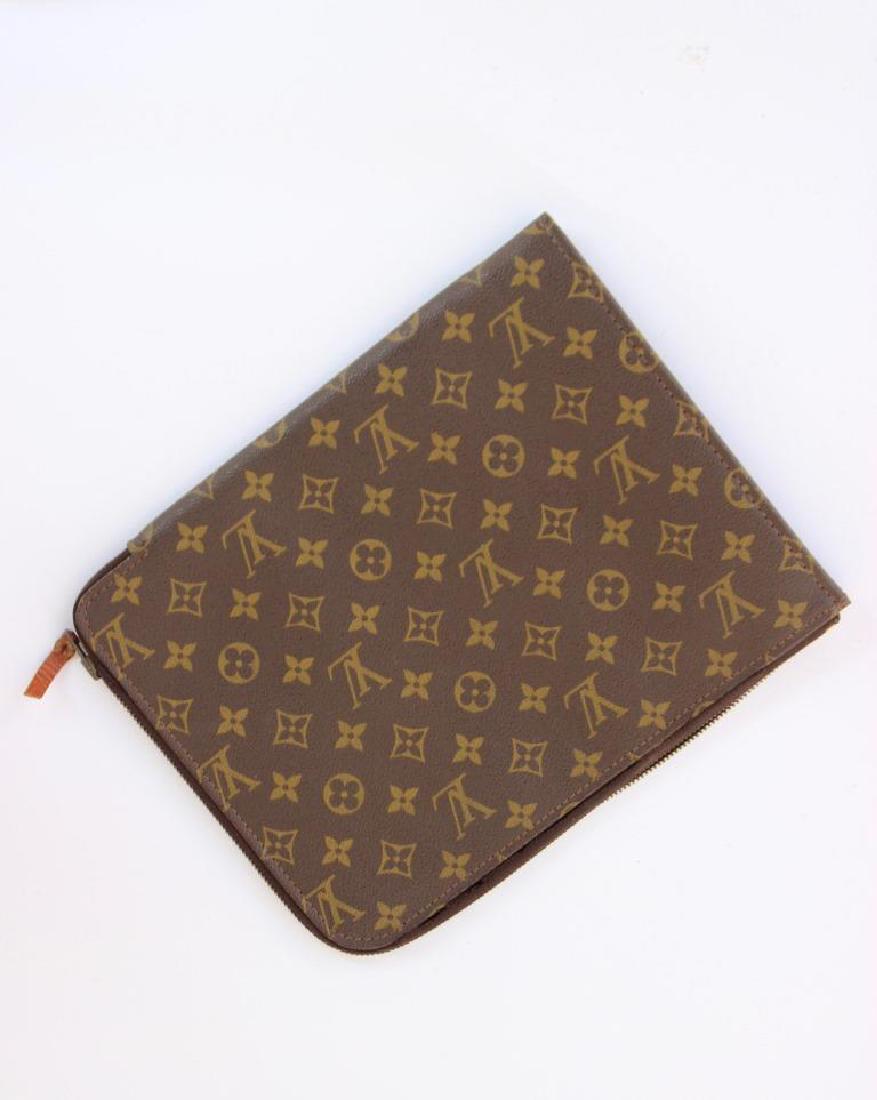 Louis VUITTON Couverture de bloc note en  toile (1 of 1)