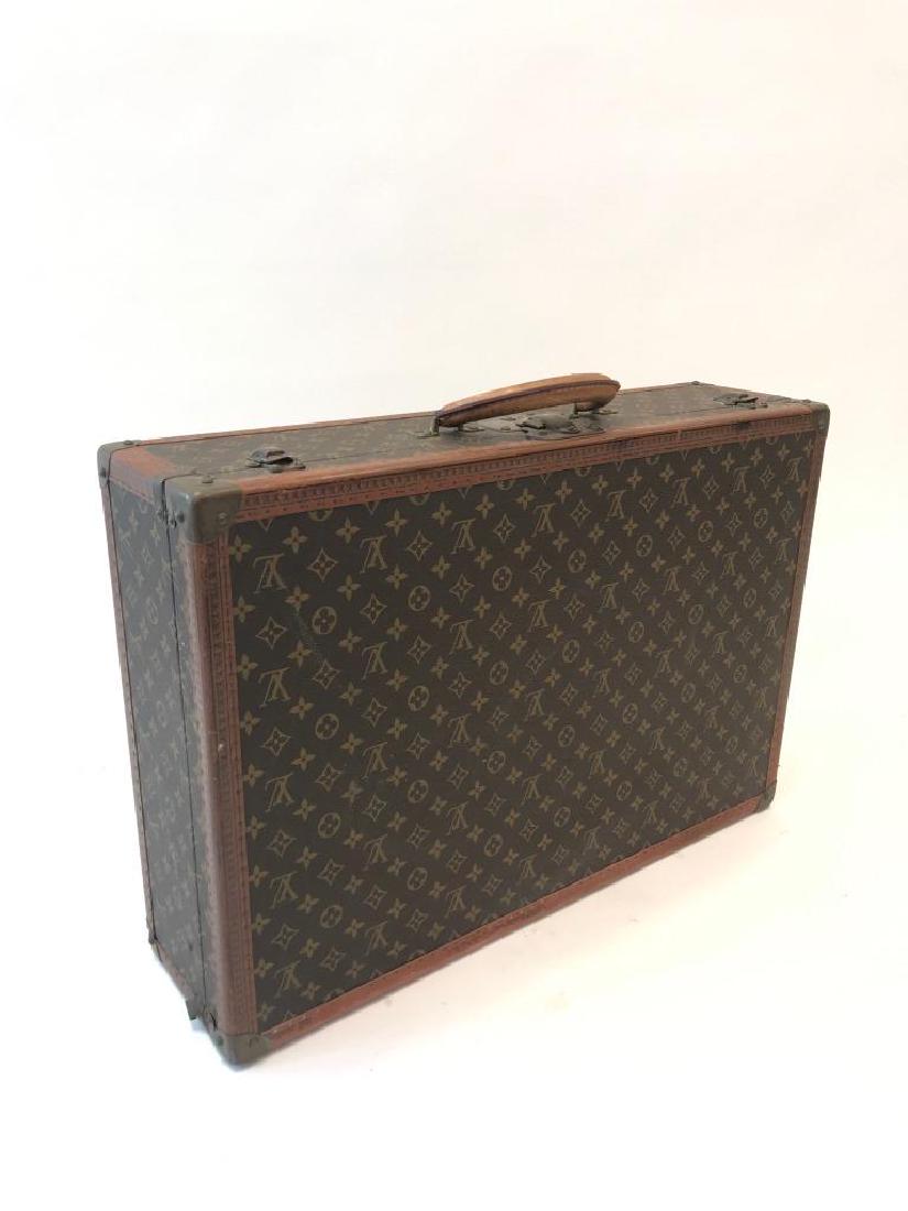 Louis VUITTON Valise rigide modèle ALZER garnie de (1 of 1)