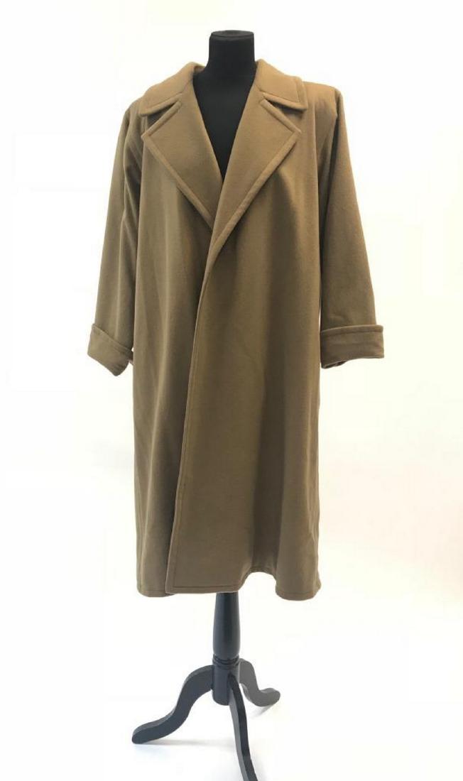 Yves SAINT LAURENT Rive Gauche Manteau en cachemire: Yves SAINT LAURENT Rive Gauche Manteau en cachemire camel Taille indiquée : 36