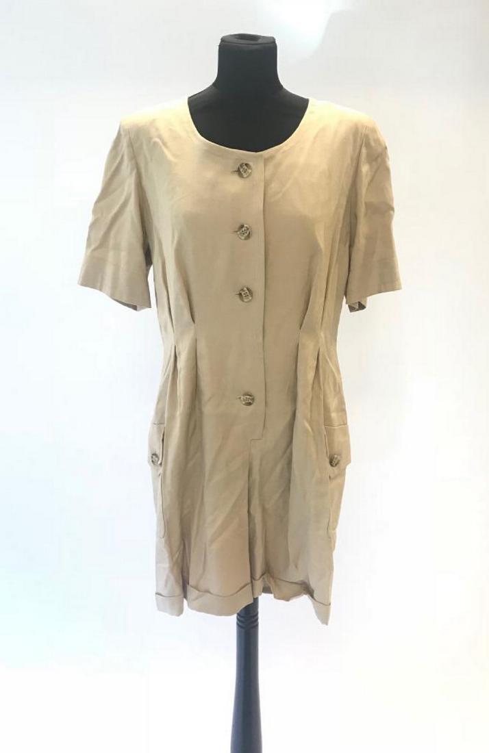GIVENCHY Combi short en lin beige Taille 38/40 environ: GIVENCHY Combi short en lin beige Taille 38/40 environ