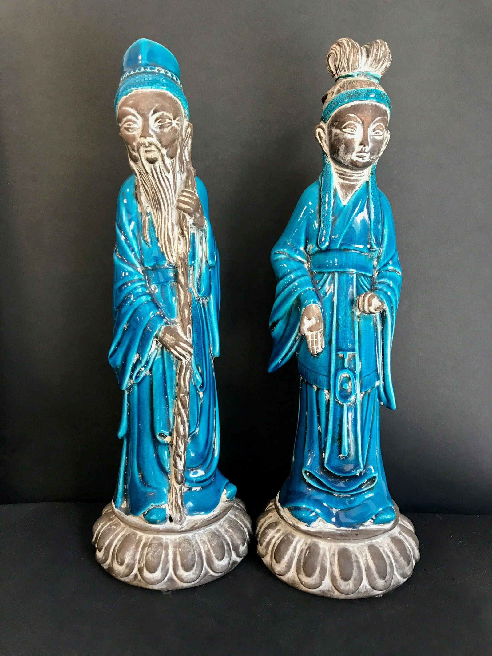 Couple de dignitaires en terre cuite partiellement (1 of 1)