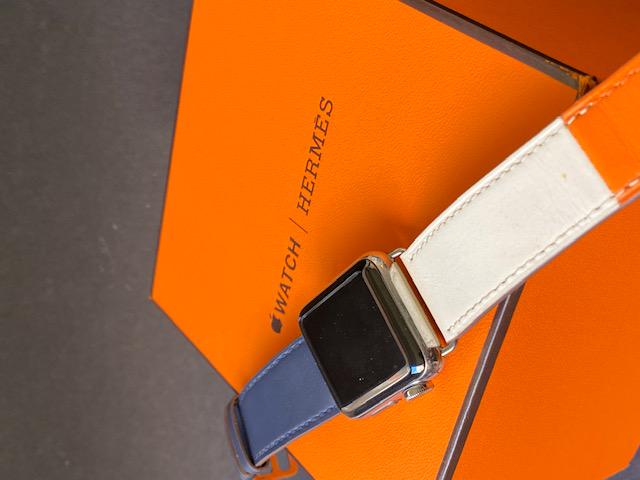 HERMES - Pour APPLE Montre « Apple watch  (1 of 2)