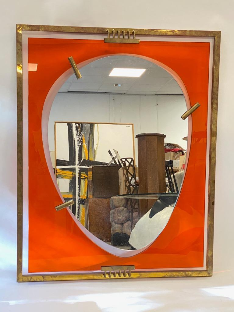 Travail des années 1960  Miroir en laiton et verre (1 of 3)
