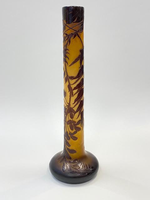 Émile GALLÉ (1846-1904) Grand vase soliflore (1 of 3)
