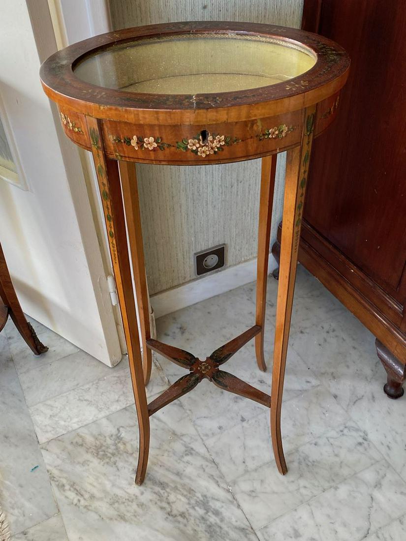 Table volante de salon formant vitrine en bois de satin (1 of 2)