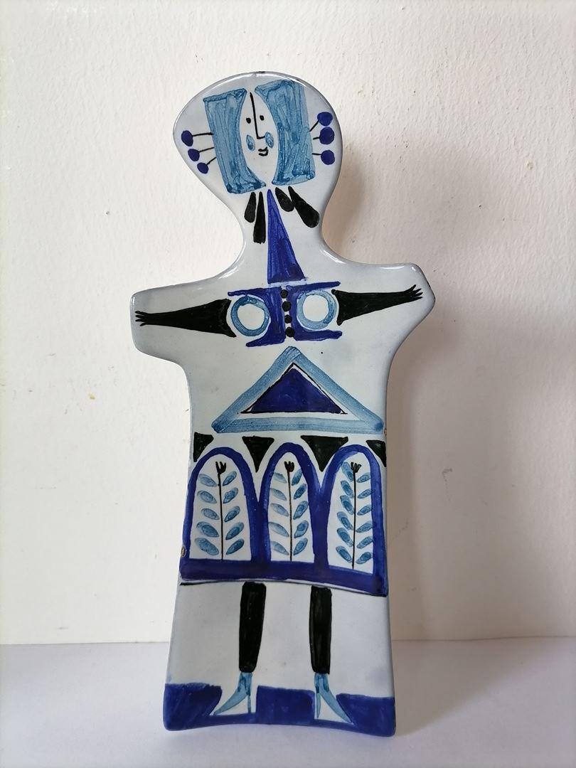 Roger CAPRON (1922-2006), Vallauris: Vide-poche personnage à décor de femme. 3,5 x 22 x 10 cm * Vendu sur désignation