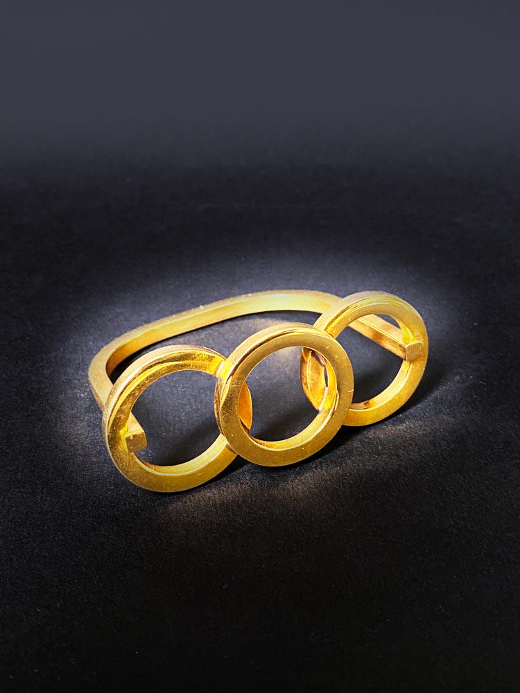 Claude MOMIRON (1939) Bracelet rigide en laiton poli (1 of 2)