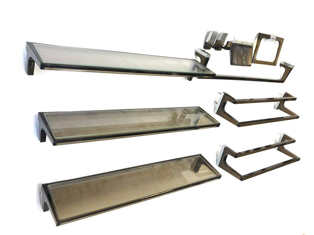 VECA Set de salle de bain en plexiglass fumé et métal c: VECASet de salle de bain en plexiglass fumé et métal chroméAnnées 1970