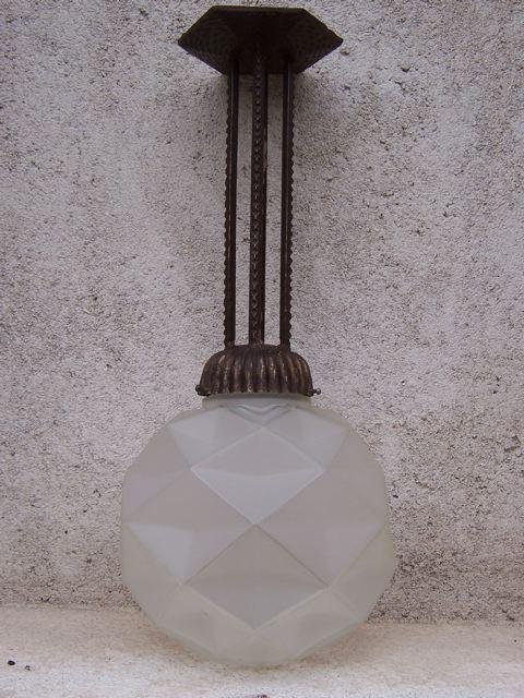 Travail des années 1930 Suspension en fer (1 of 4)