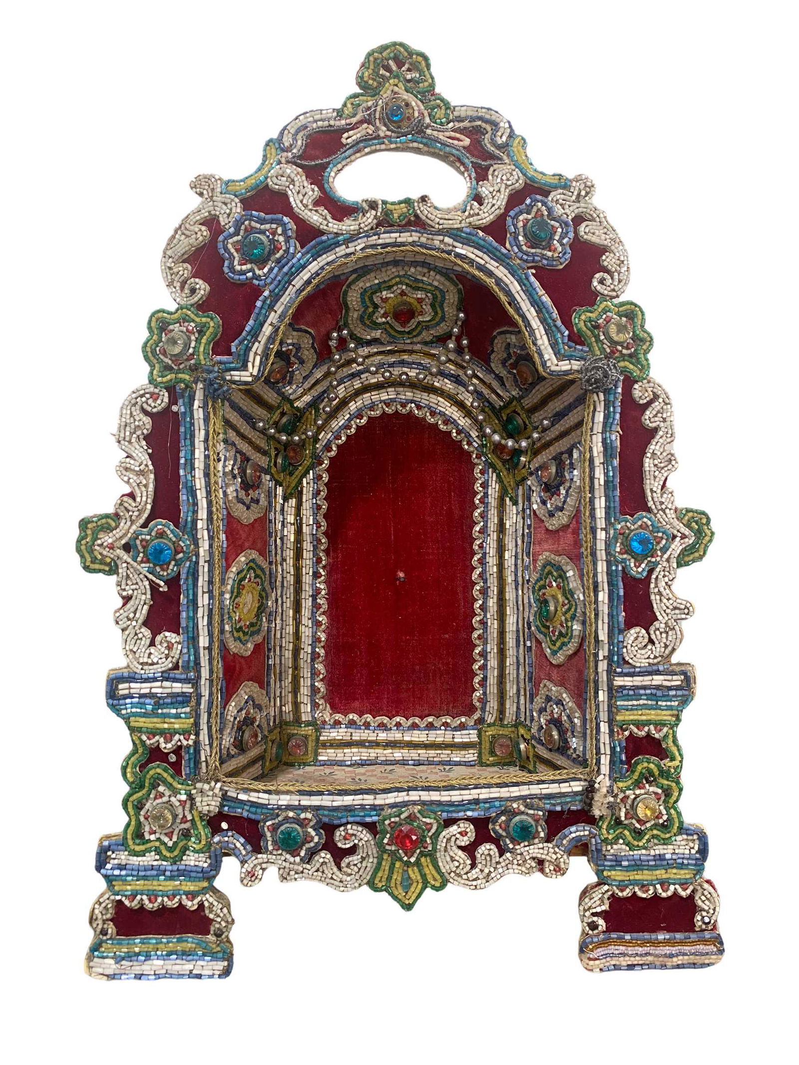 Autel en perles de verre et velours Venise, Vers 1830 48 x 28 x 13 cm (1 of 3)