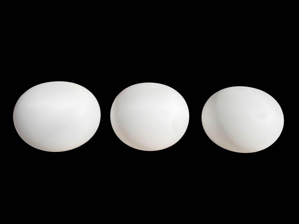 MORRISON - 3 LAMPES EN VERRE DÃ‰POLI: Jasper MORRISON (1959)Lot de trois lampes de parquet sphÃ©rique en verre dÃ©poli. Variateur de lumiÃ¨re33 x 43 cm environProvenance : Villa Chantarella, Cap d'Antibes