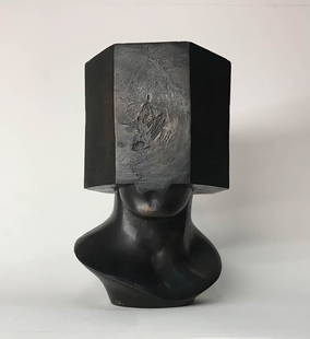 SOSNO - TÊTE HEPTAGONALE: Sacha SOSNO (1937-2013)Tête Heptagonale, 2010Bronze patine brune. Signé, daté et numéroté 2/8H : 18,5 cm
* Vendu sur désignation
