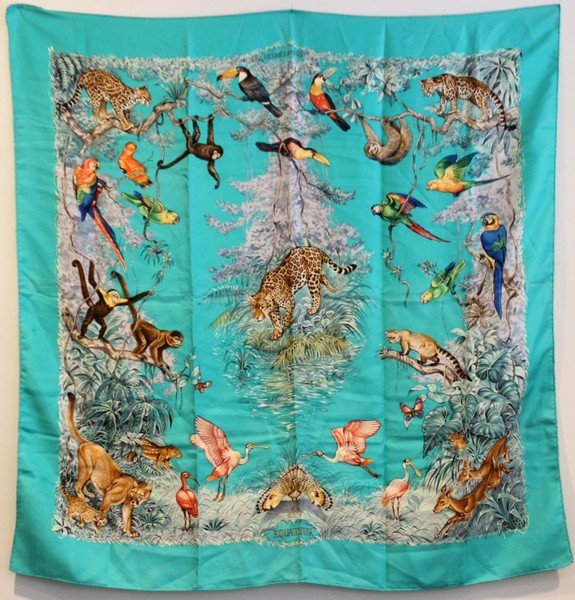 HERMES Carré en soie imprimée Titré « Equateur » (1 of 3)